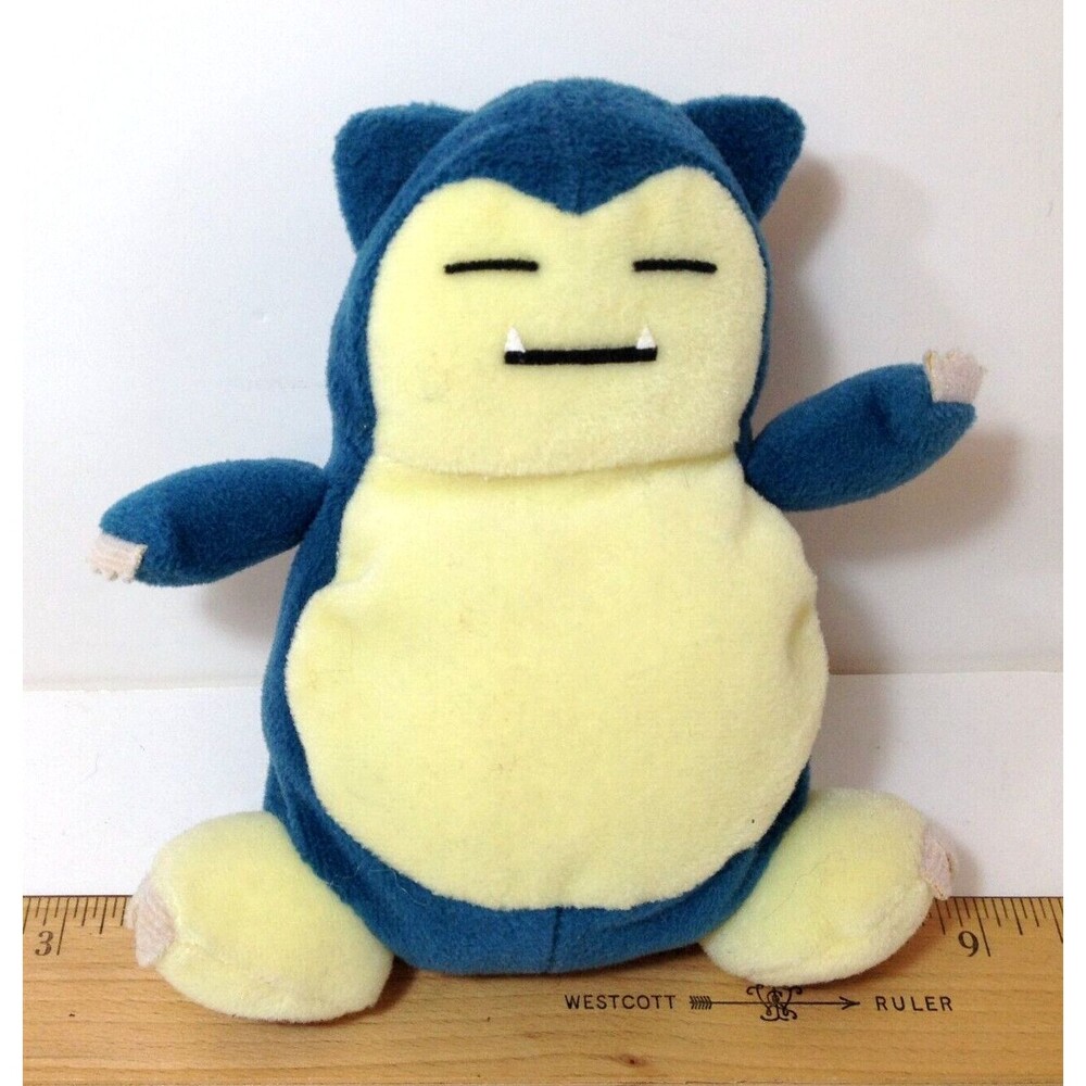 Vintage 1998 Pokemon Plush Snorlax #143 Hasbro Nintendo 6 inch